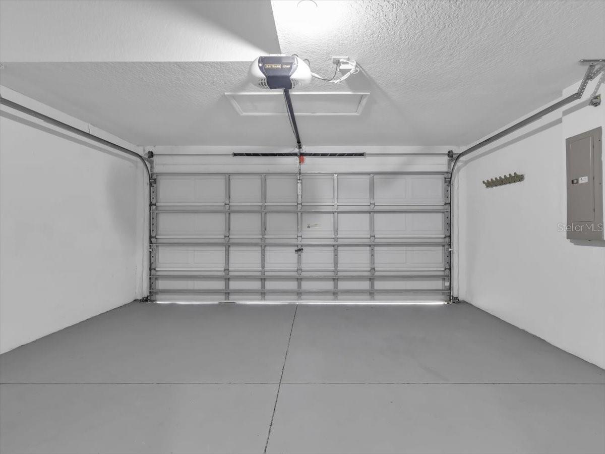 Image 34 of 46 For 12824 Kings Lake Drive