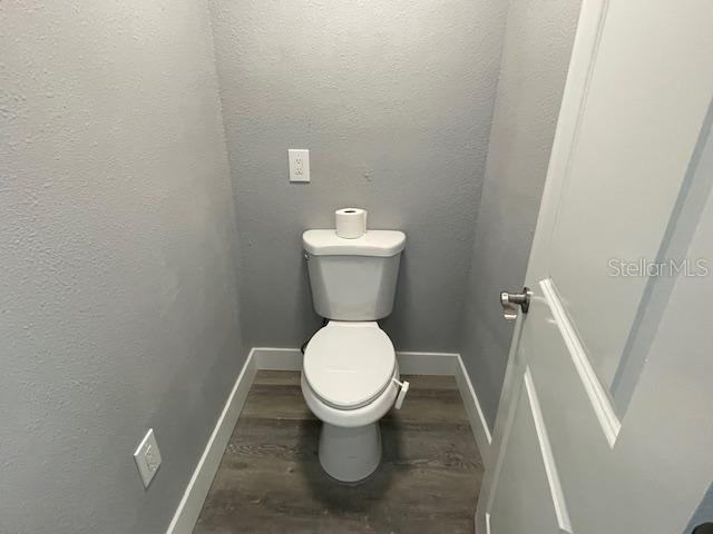 Image 15 of 30 For 2950 Pallanza Drive S