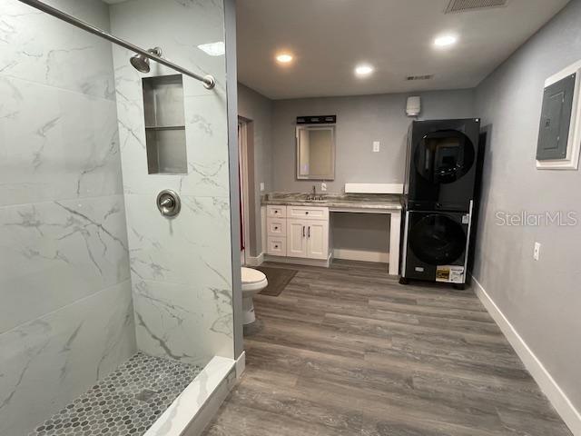 Image 19 of 30 For 2950 Pallanza Drive S