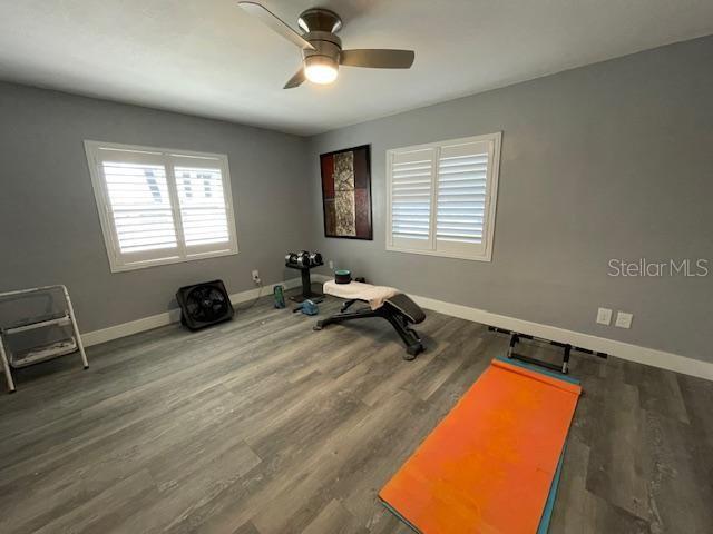 Image 21 of 30 For 2950 Pallanza Drive S