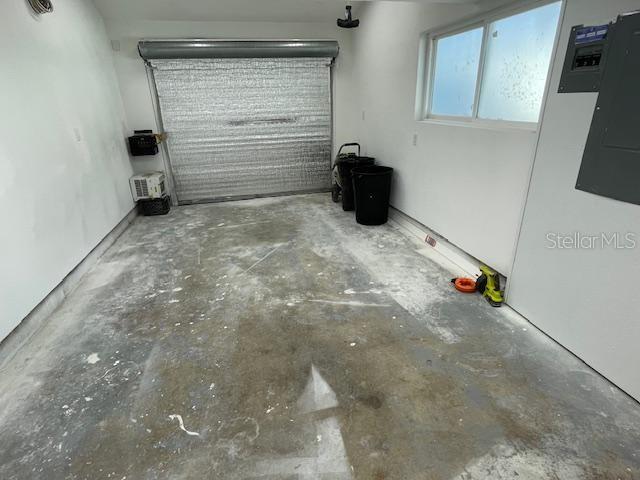 Image 24 of 30 For 2950 Pallanza Drive S