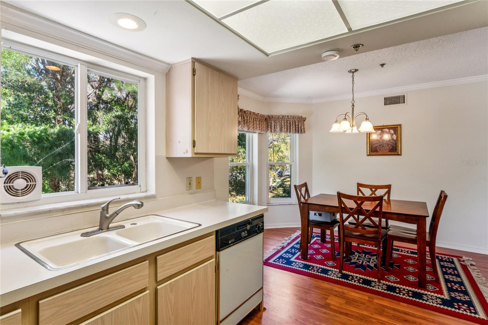 Image 14 of 57 For 2210 Utopian Drive E 201