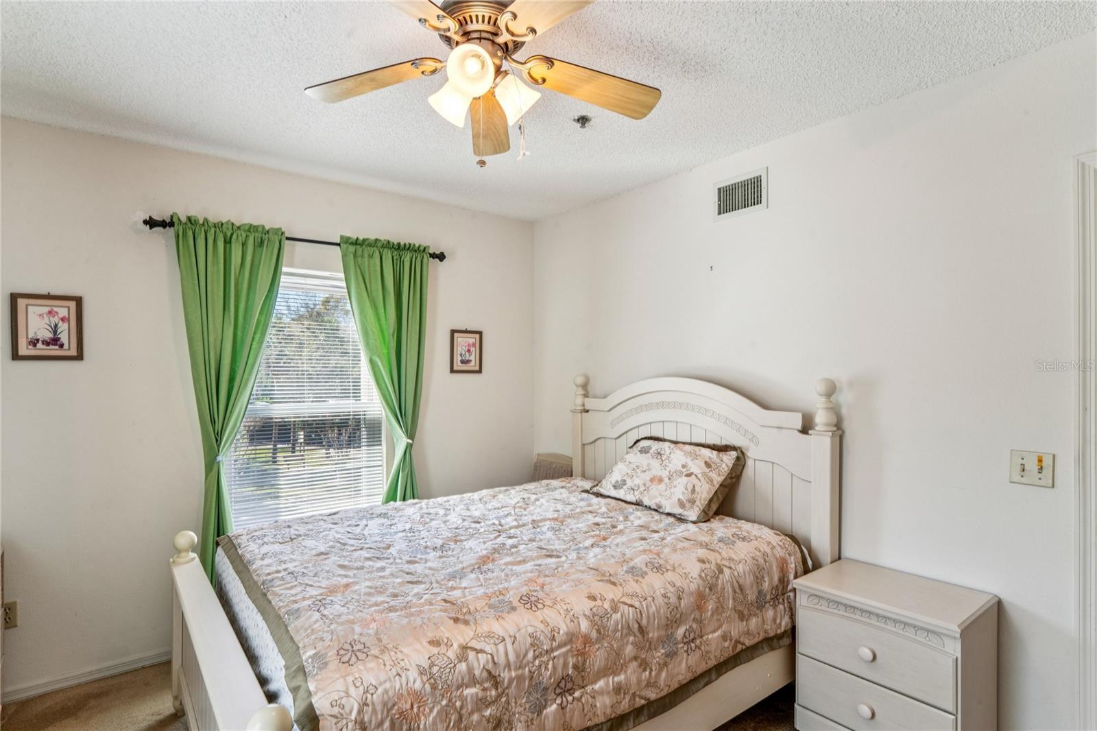 Image 25 of 57 For 2210 Utopian Drive E 201