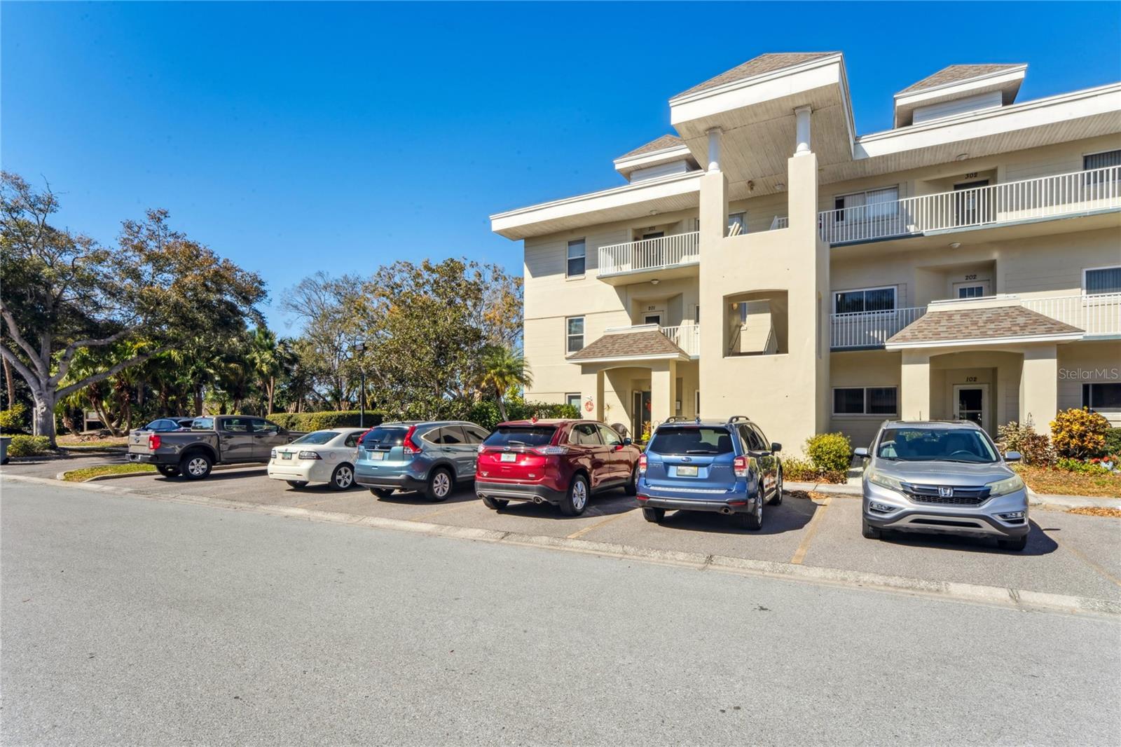 Image 38 of 57 For 2210 Utopian Drive E 201