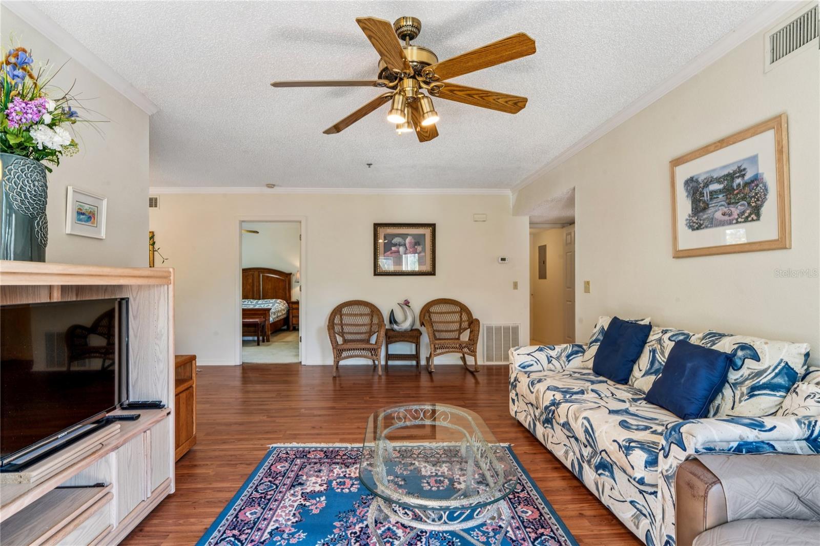 Image 9 of 57 For 2210 Utopian Drive E 201