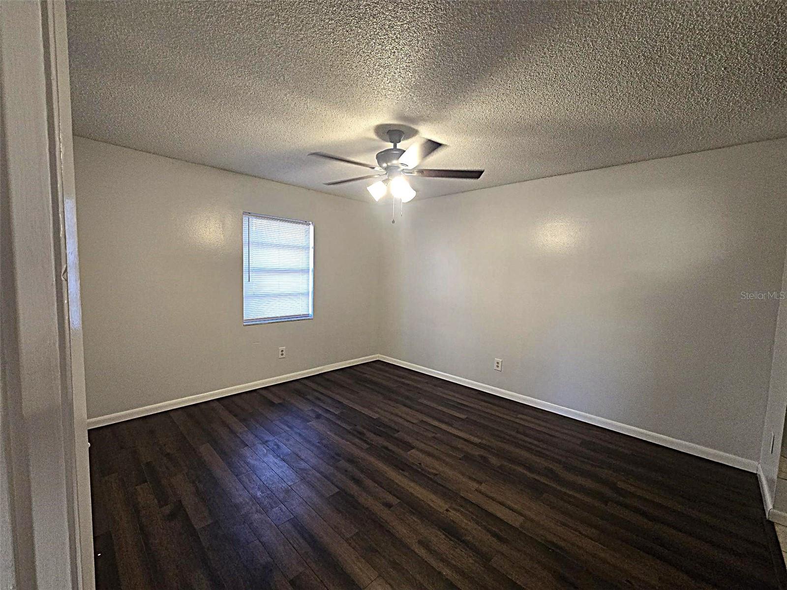 Image 20 of 32 For 2009 Cedar Run Drive