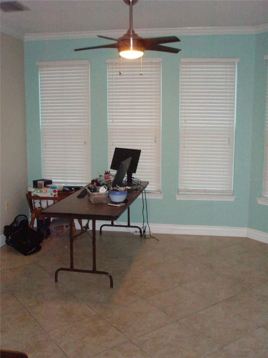 Image 4 of 18 For 2724 Via Murano  616