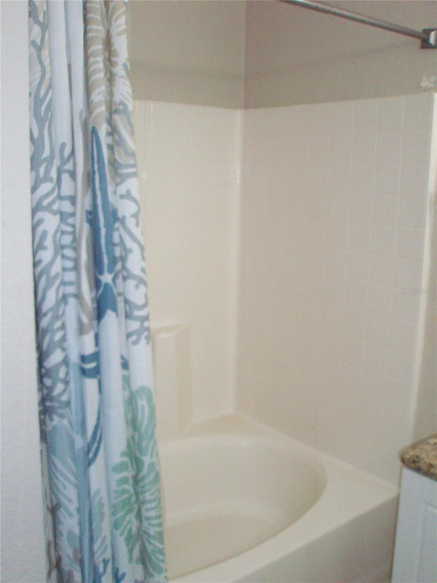 Image 8 of 18 For 2724 Via Murano  616