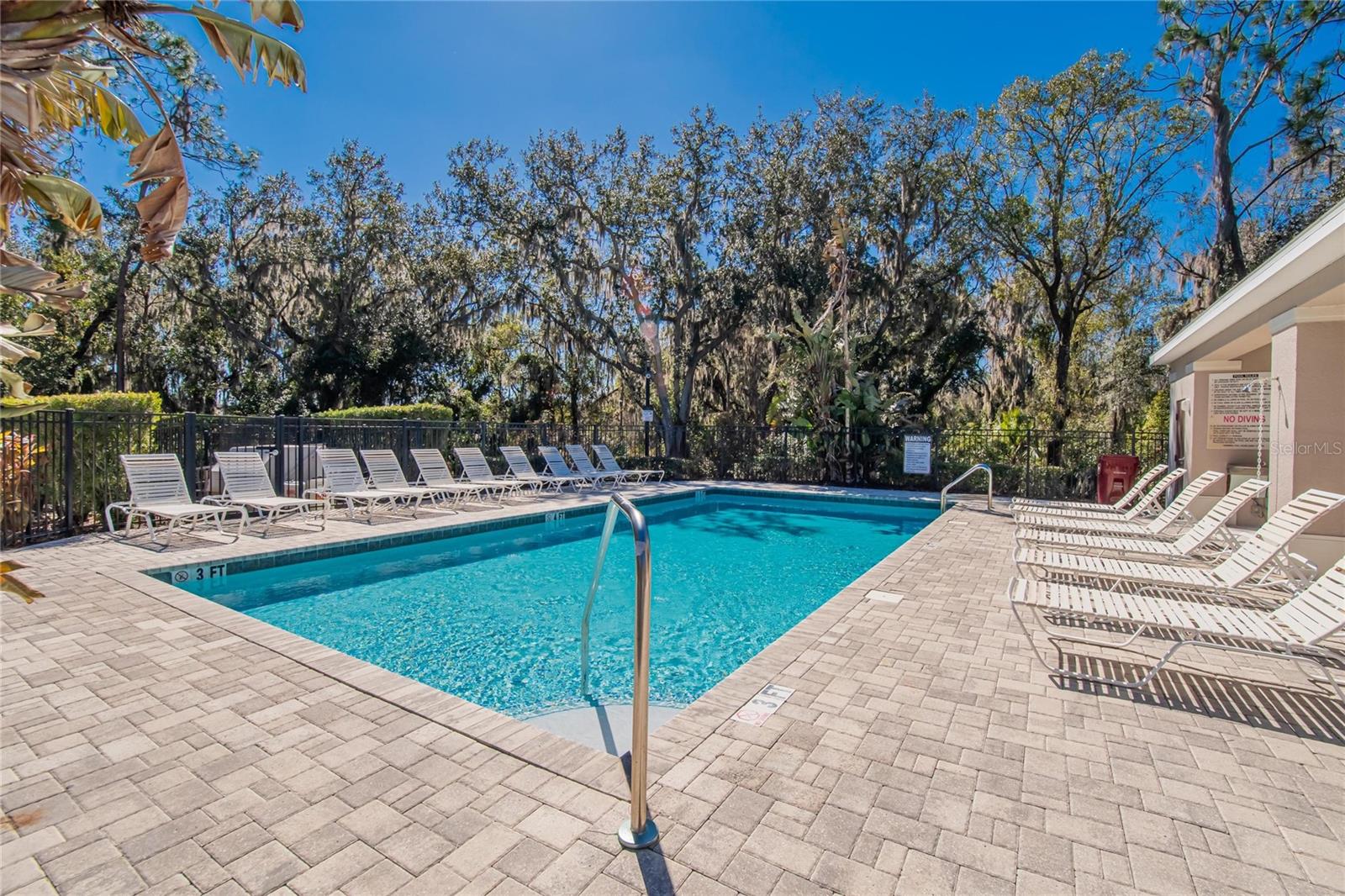 Image 49 of 53 For 2819 Holly Bluff Court