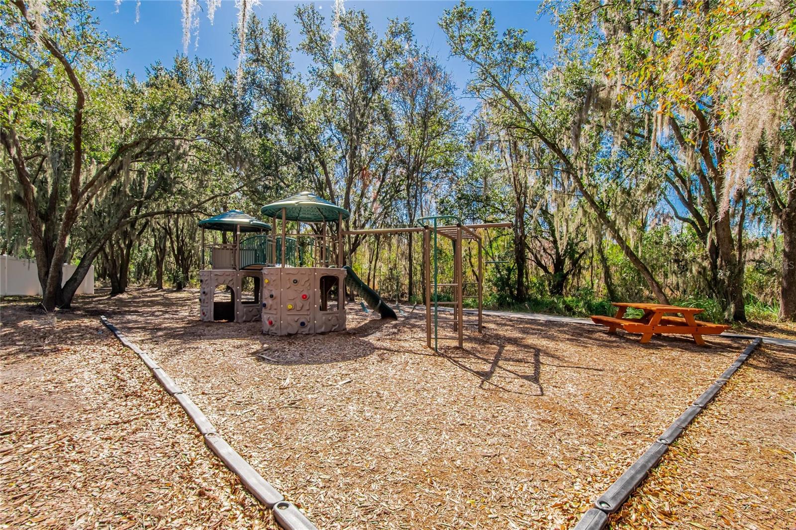 Image 51 of 53 For 2819 Holly Bluff Court