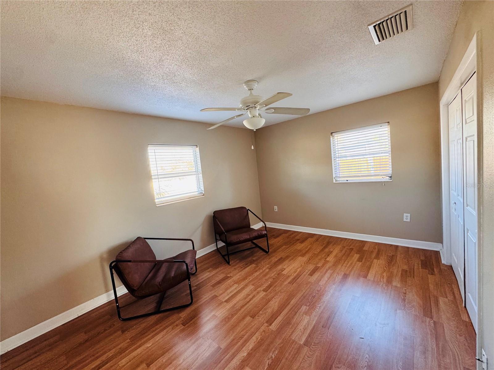 Image 15 of 19 For 12 Lake Shore Drive