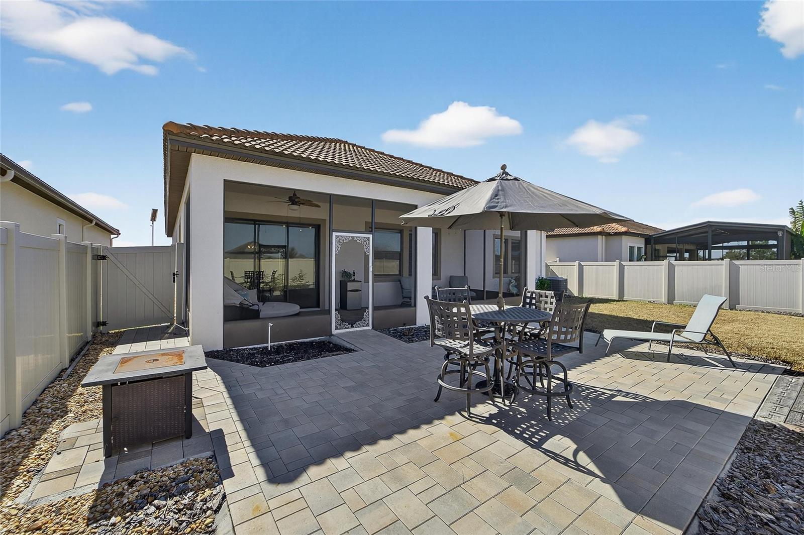 Image 21 of 98 For 16810 Scuba Crest Street