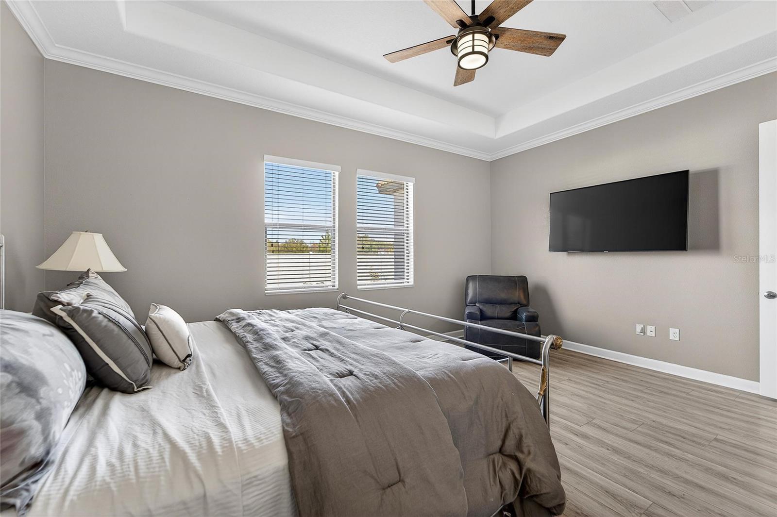 Image 29 of 98 For 16810 Scuba Crest Street