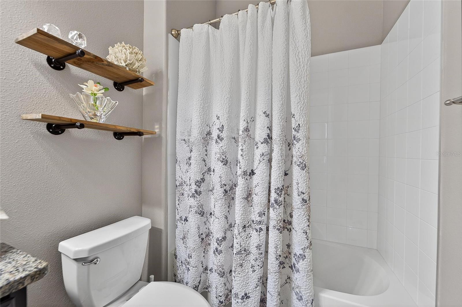 Image 46 of 98 For 16810 Scuba Crest Street