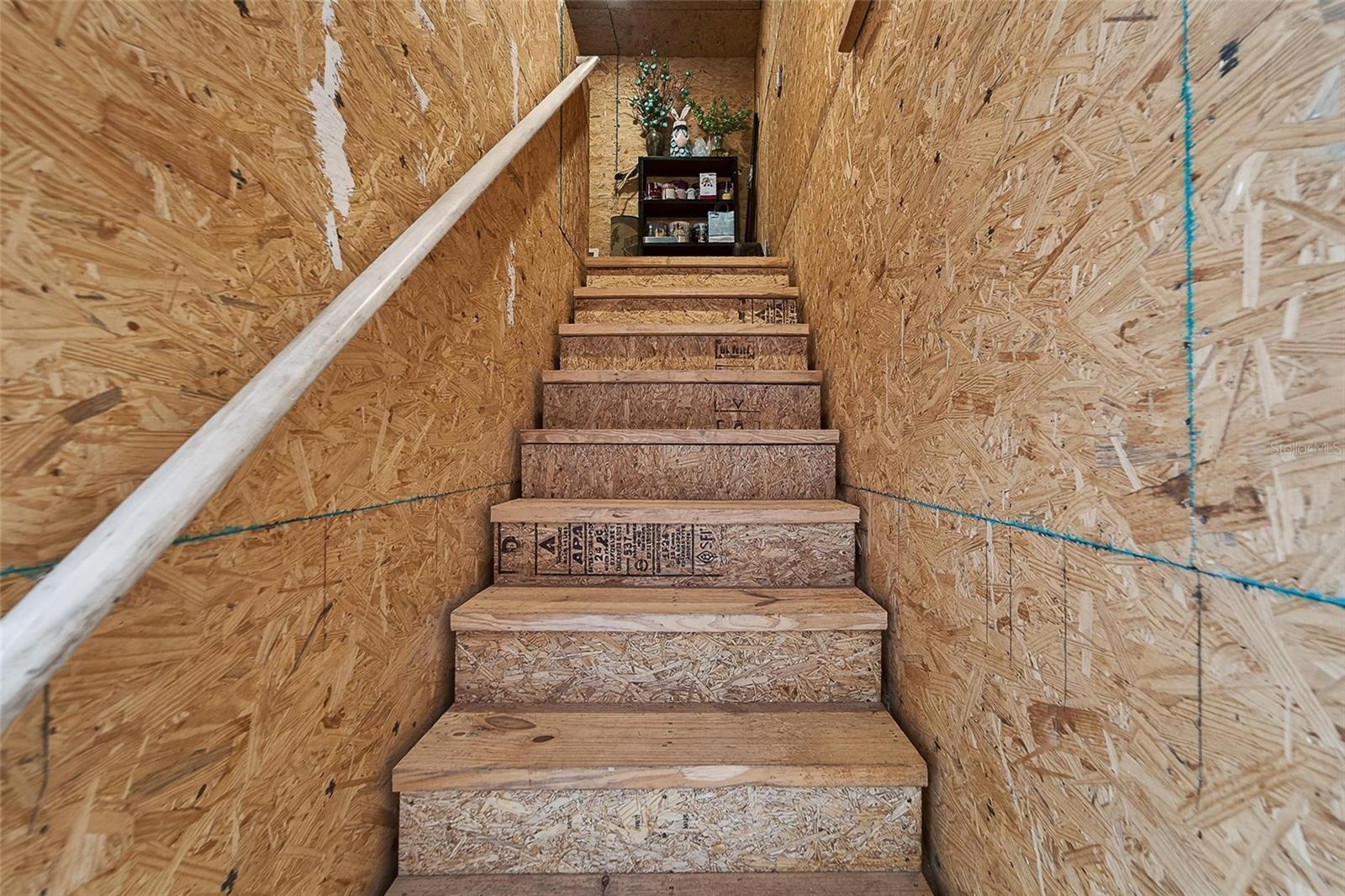 Image 73 of 98 For 16810 Scuba Crest Street