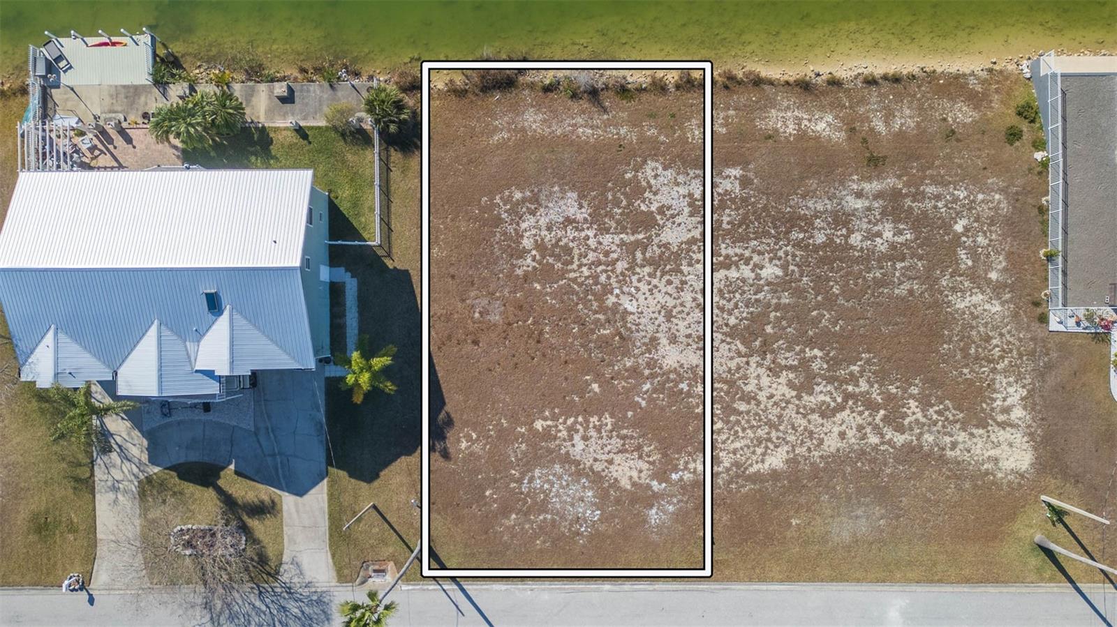 Image 2 of 16 For 3488 Triggerfish Drive