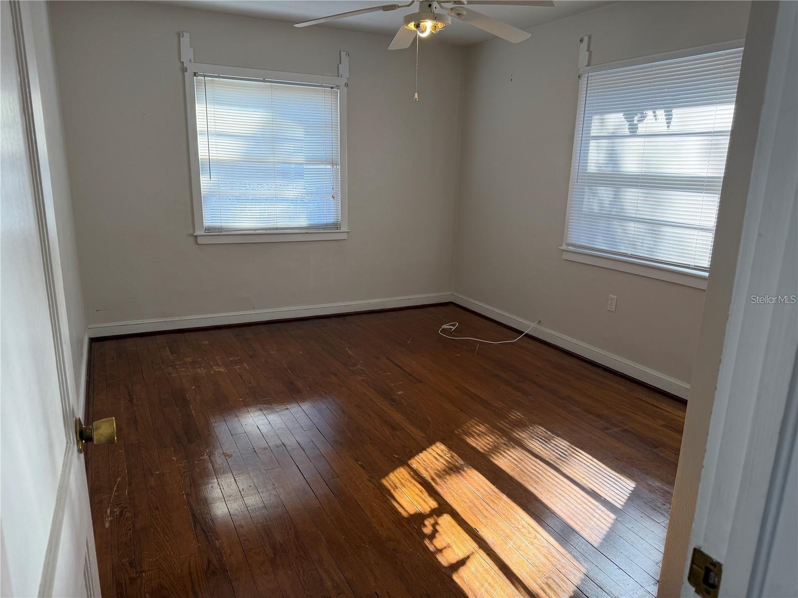 Image 8 of 31 For 5335 6th Street