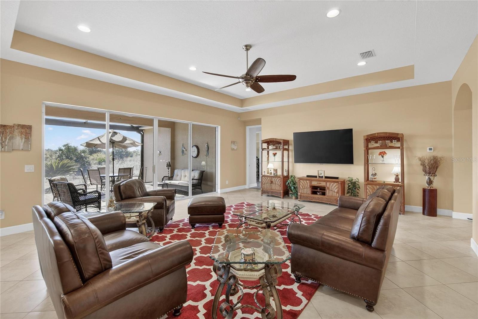 Image 11 of 89 For 1543 Emerald Dunes Drive