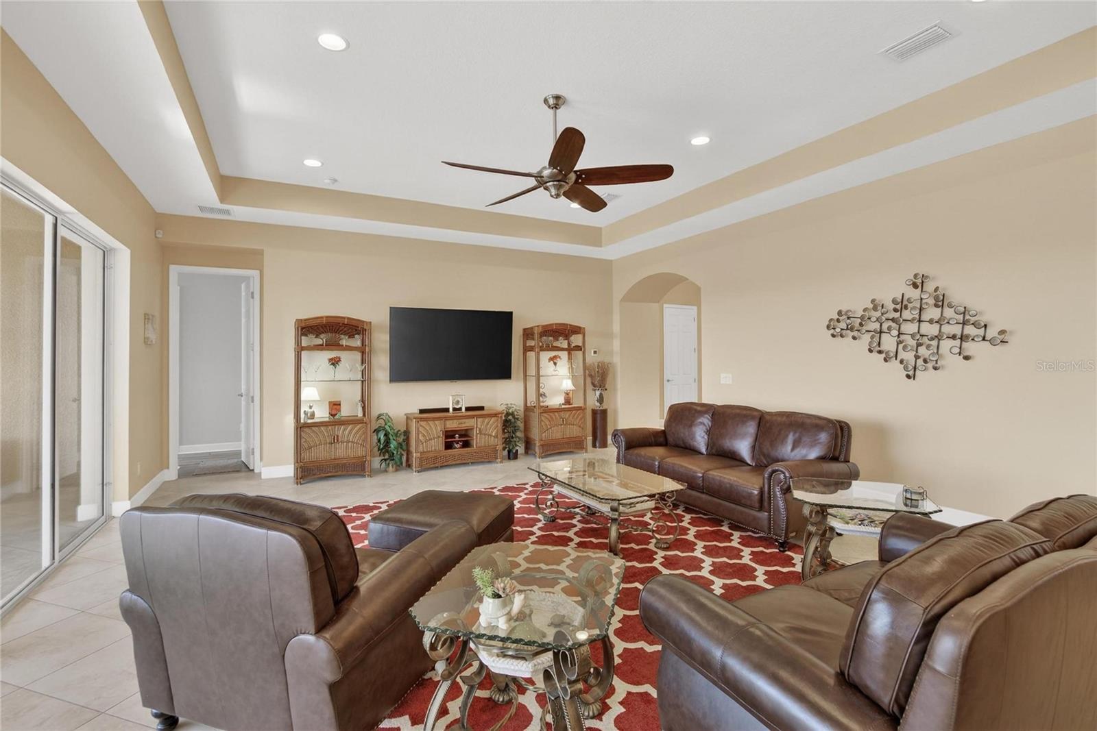 Image 12 of 89 For 1543 Emerald Dunes Drive