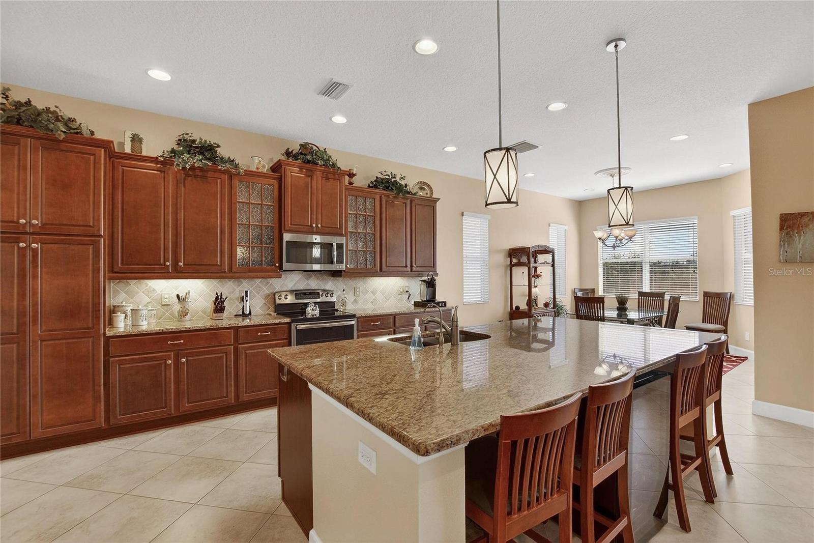 Image 15 of 89 For 1543 Emerald Dunes Drive