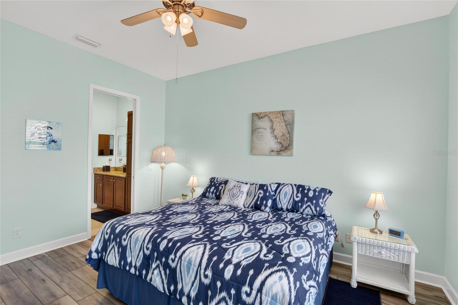 Image 38 of 89 For 1543 Emerald Dunes Drive