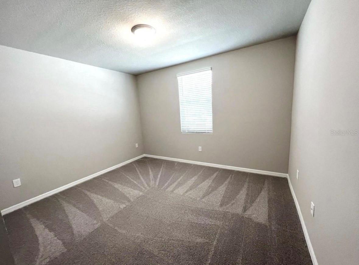 Image 16 of 20 For 1292 Oak Valley Drive