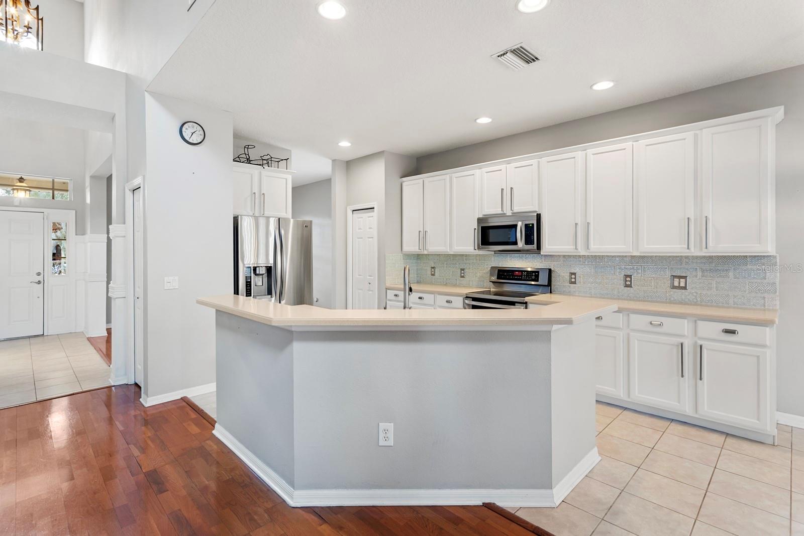 Image 16 of 51 For 3231 Stonebridge Trail