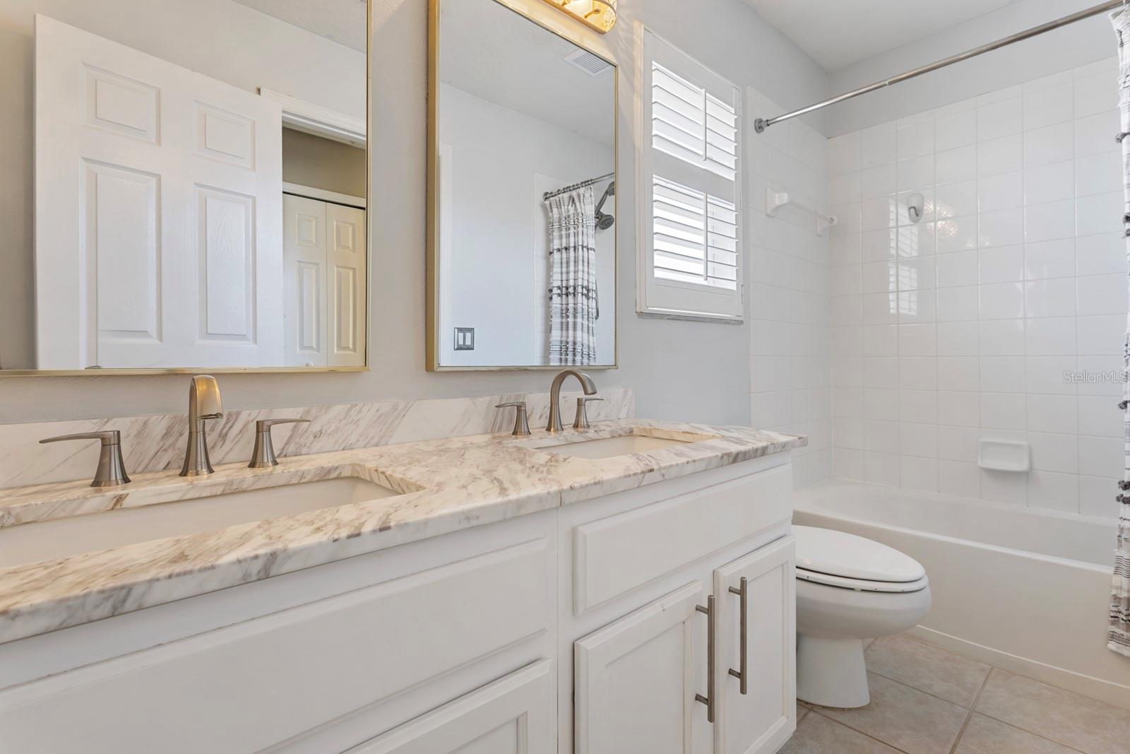 Image 5 of 51 For 3231 Stonebridge Trail