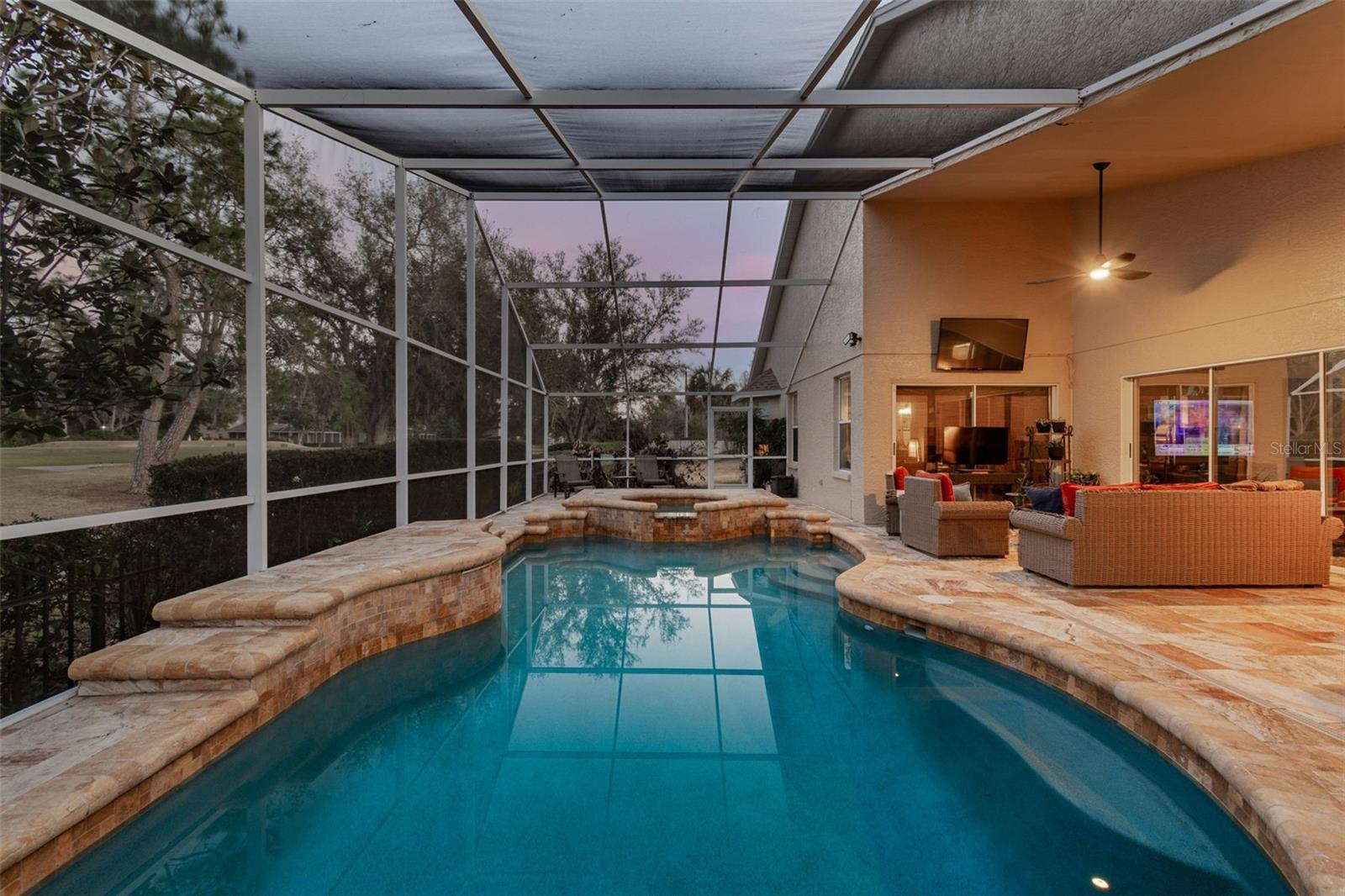 Listing photo id 0 for 17503 Edinburgh Drive