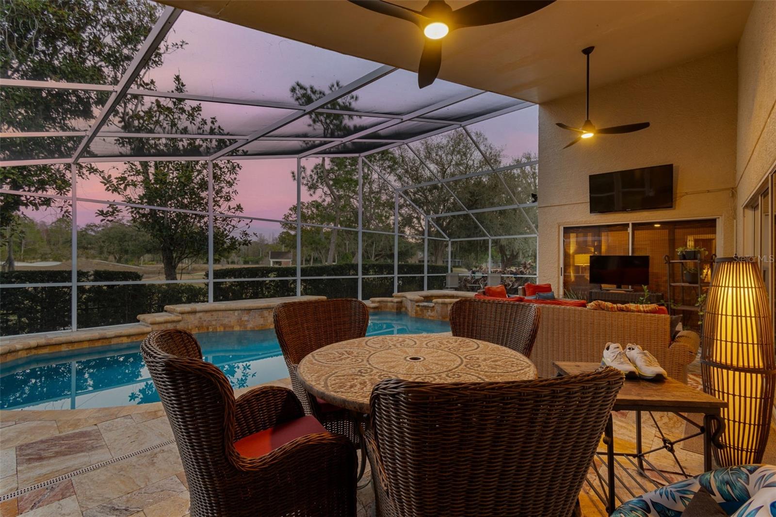 Listing photo id 39 for 17503 Edinburgh Drive