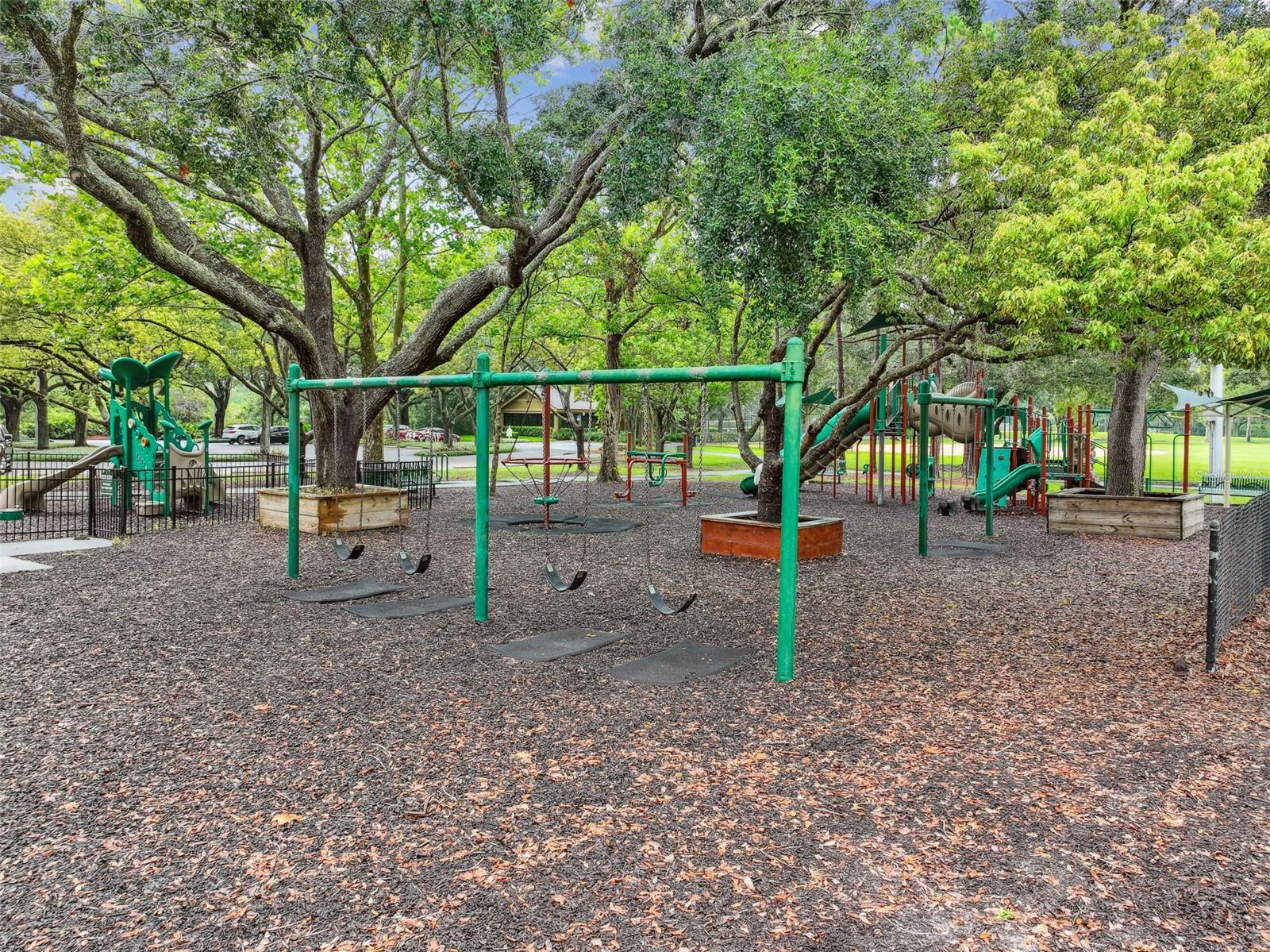 Listing photo id 62 for 17503 Edinburgh Drive