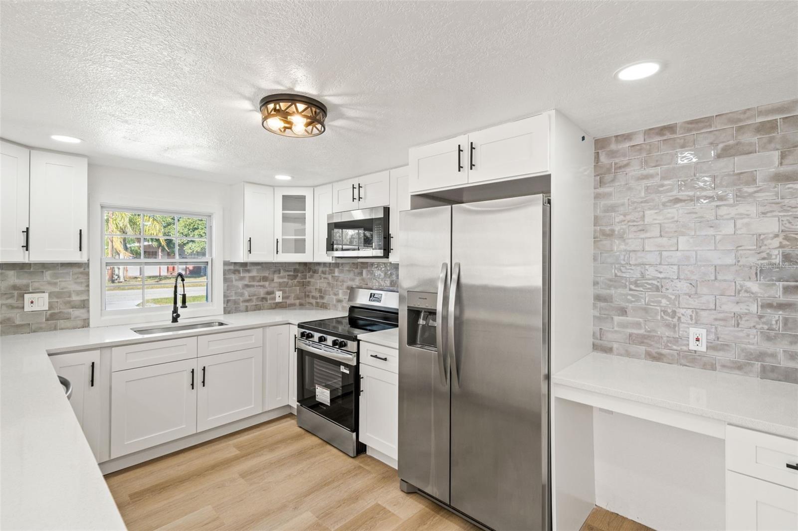 Image 10 of 34 For 4606 Paxton Avenue