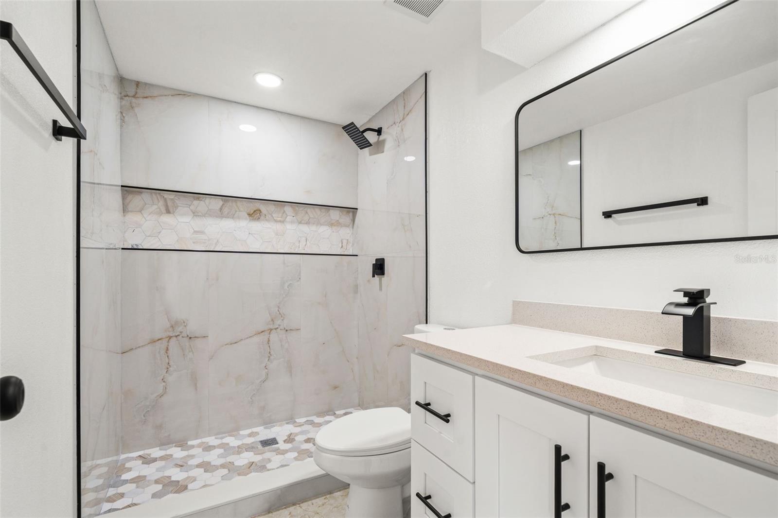 Image 15 of 34 For 4606 Paxton Avenue