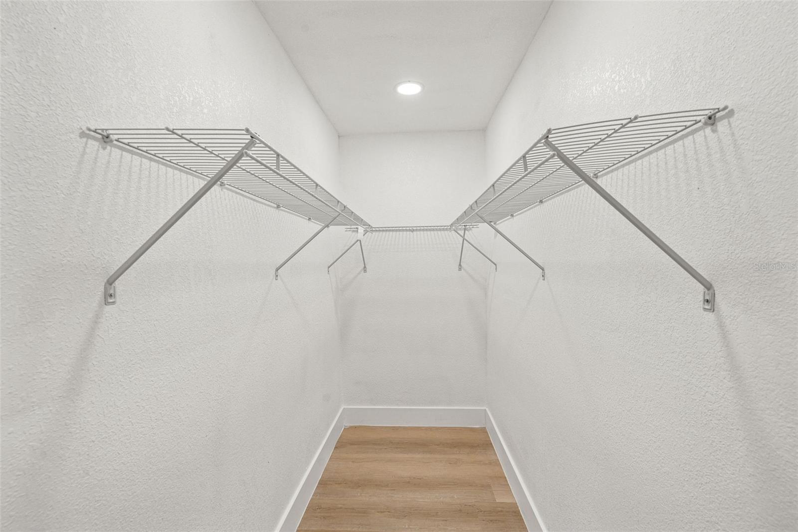 Image 16 of 34 For 4606 Paxton Avenue