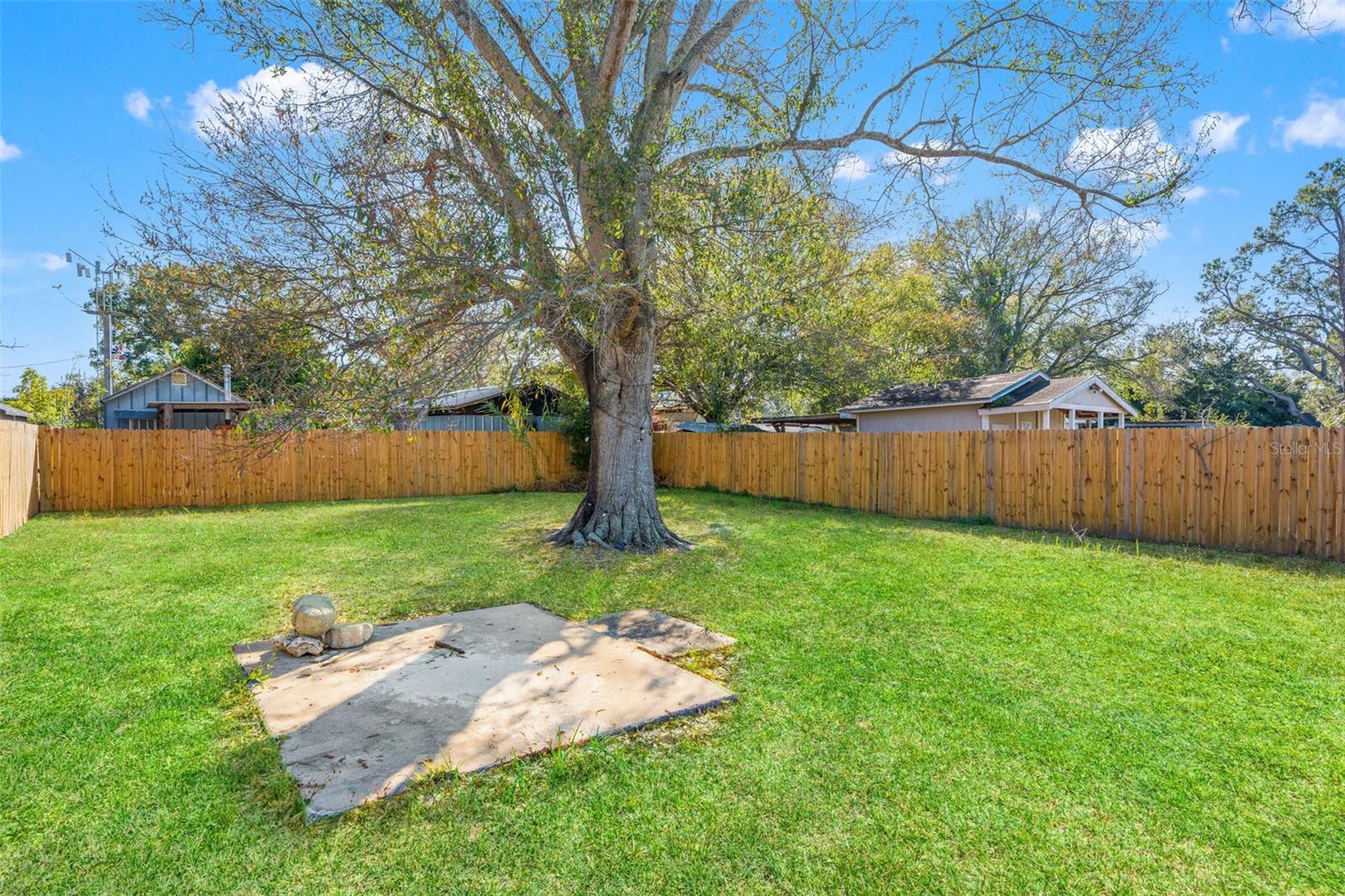 Image 30 of 34 For 4606 Paxton Avenue