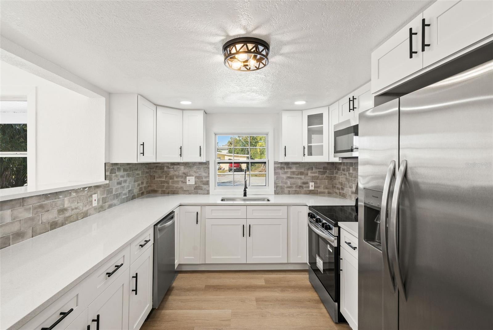 Image 9 of 34 For 4606 Paxton Avenue