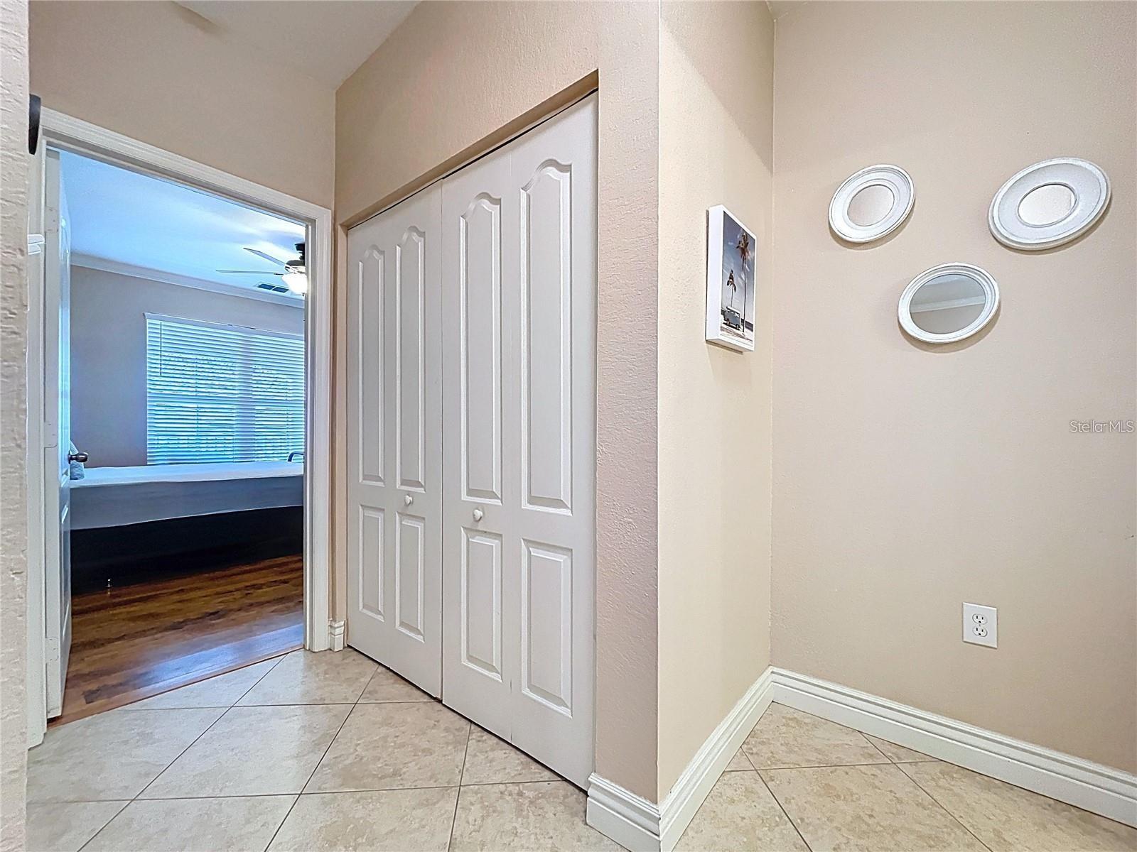 Image 15 of 29 For 2731 Via Capri  934