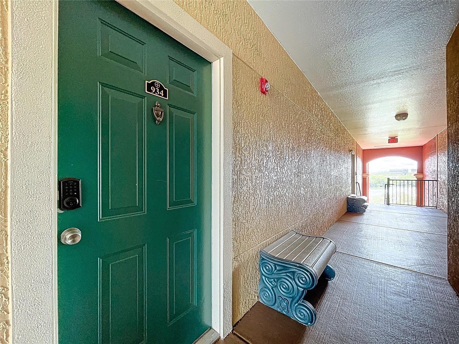 Image 2 of 29 For 2731 Via Capri  934