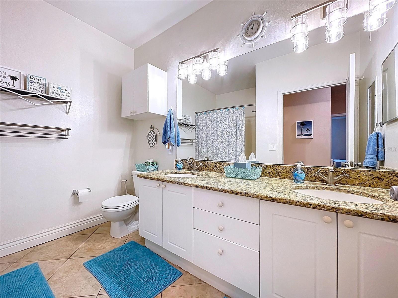 Image 19 of 29 For 2731 Via Capri  934