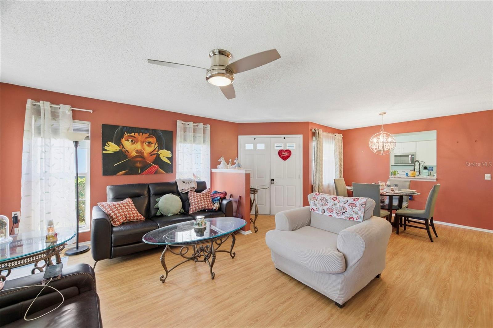 Image 4 of 80 For 4914 Cathedral Court 4914