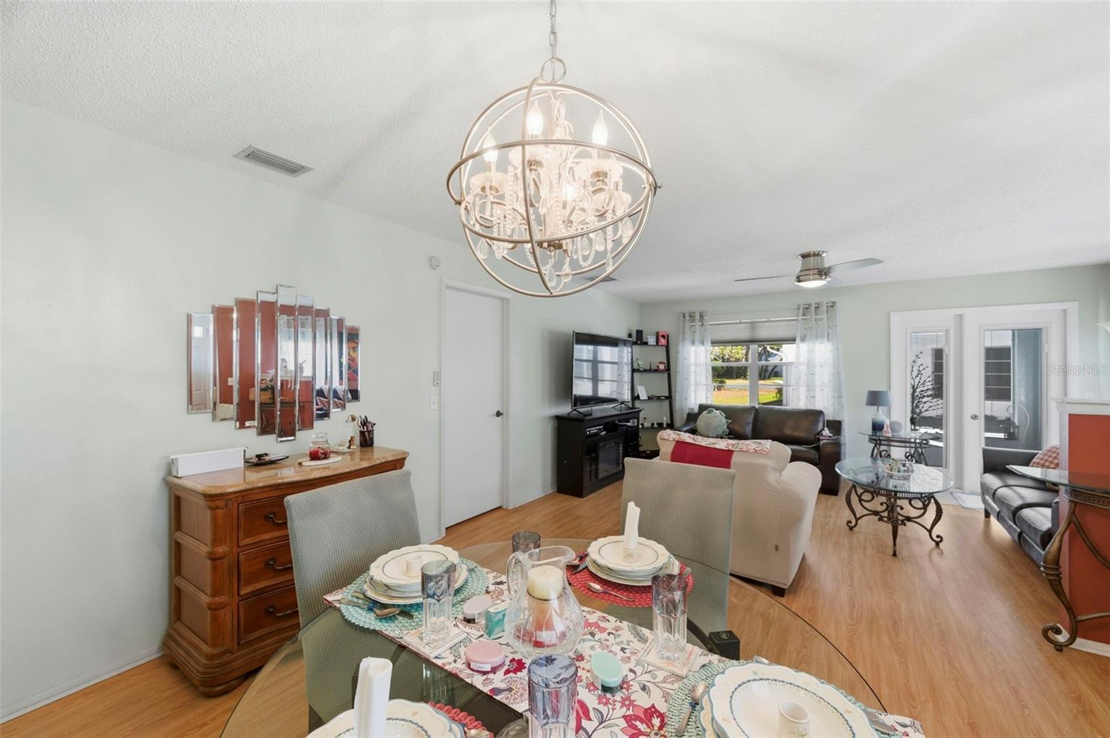 Image 7 of 80 For 4914 Cathedral Court 4914