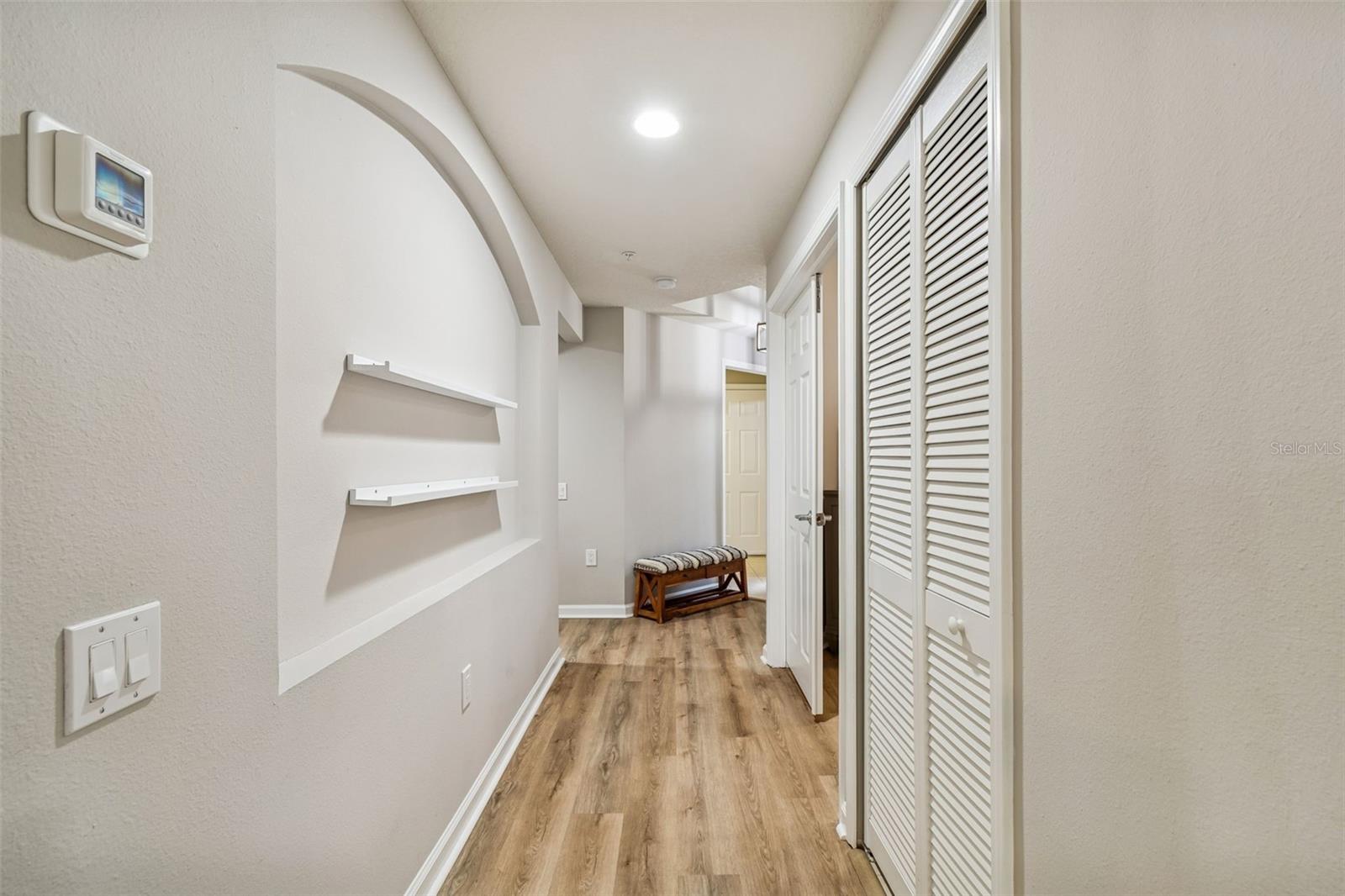 Image 23 of 84 For 822 Lantern Way 102