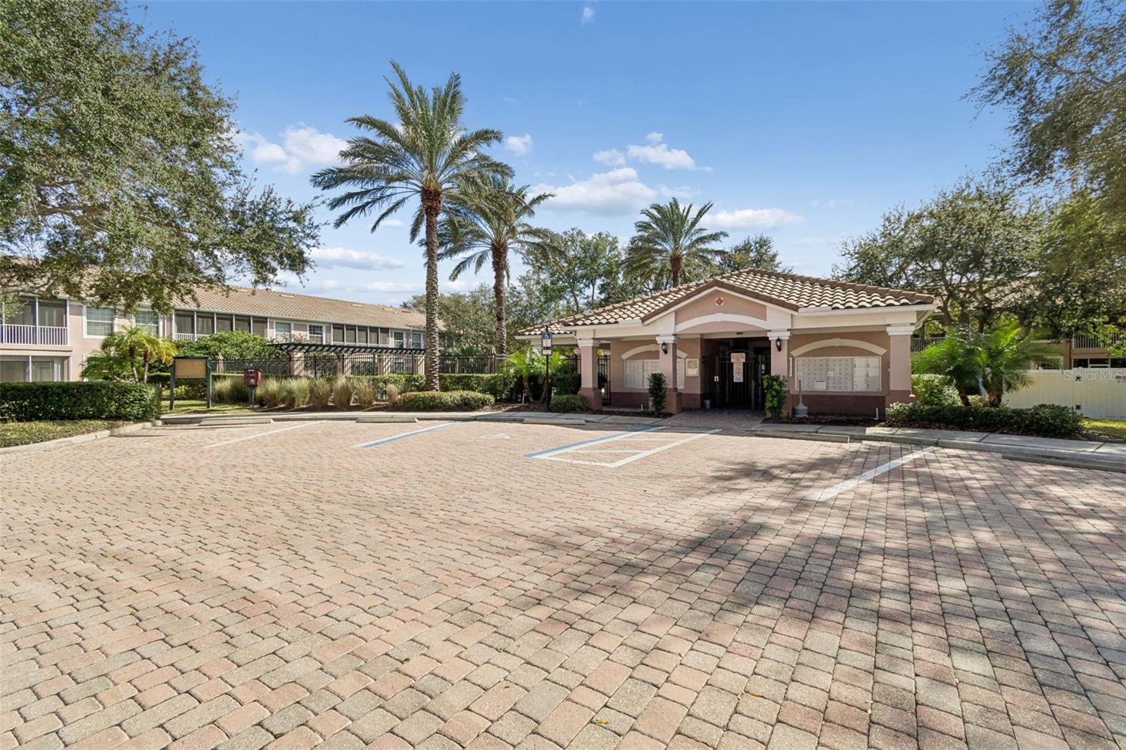 Image 66 of 84 For 822 Lantern Way 102