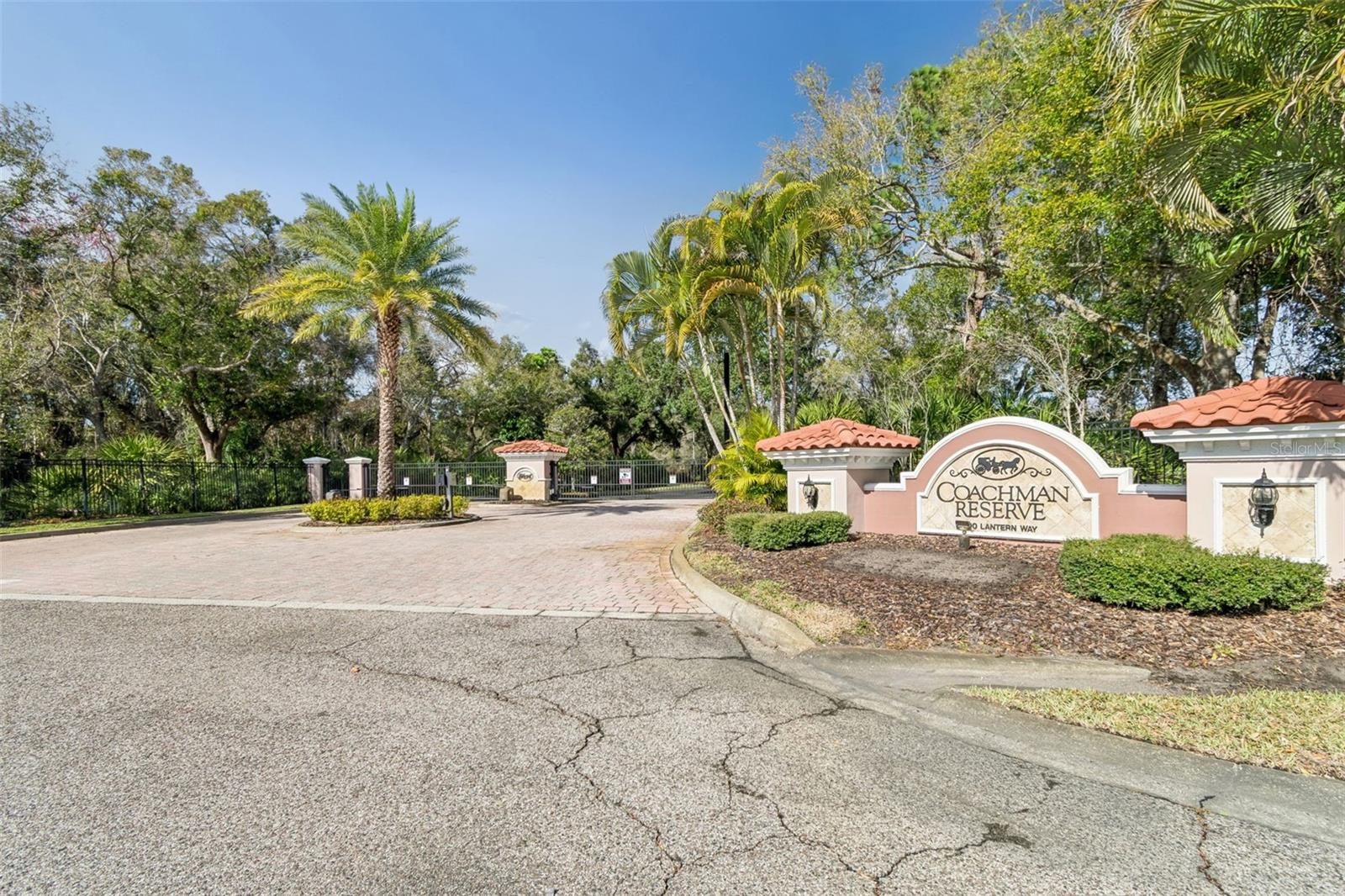 Image 67 of 84 For 822 Lantern Way 102