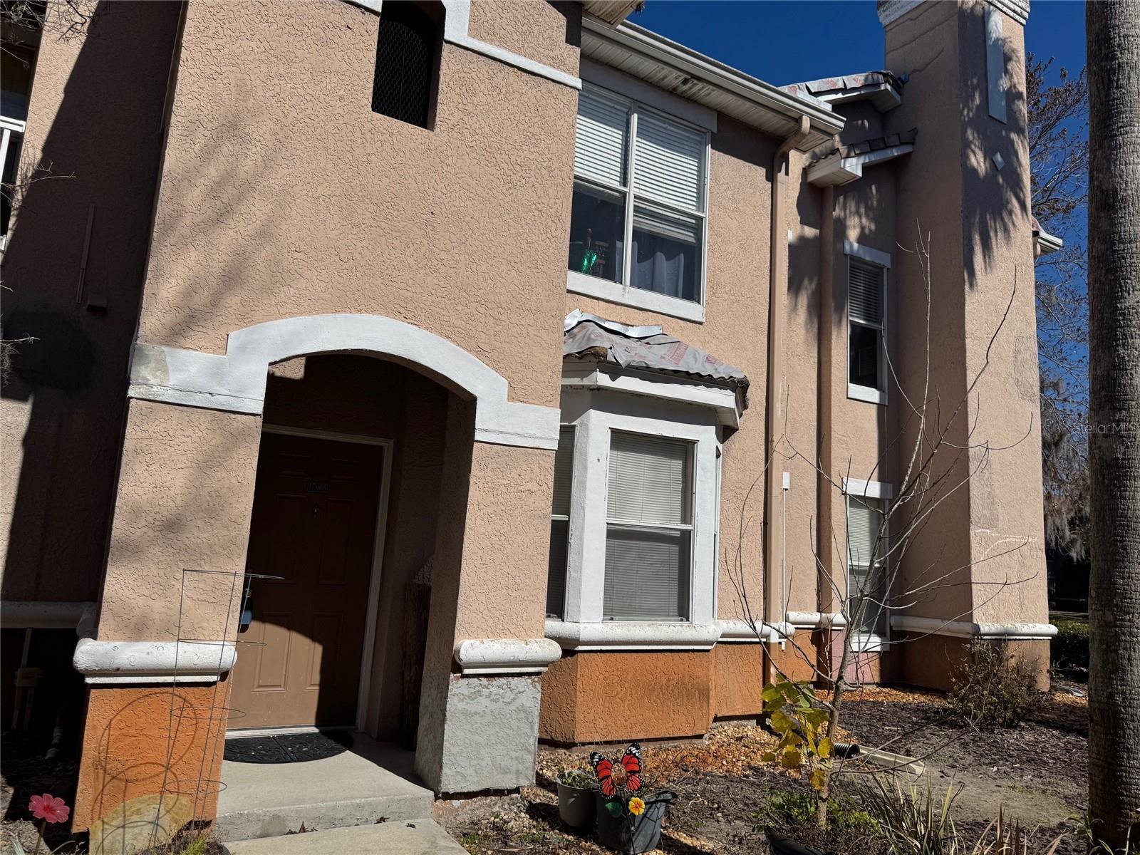 Details for 17965 Villa Creek Drive, TAMPA, FL 33647