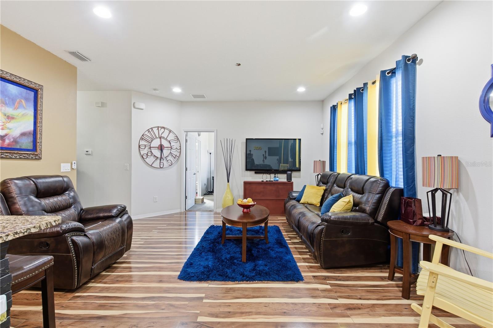 Image 20 of 32 For 10848 79th Street E