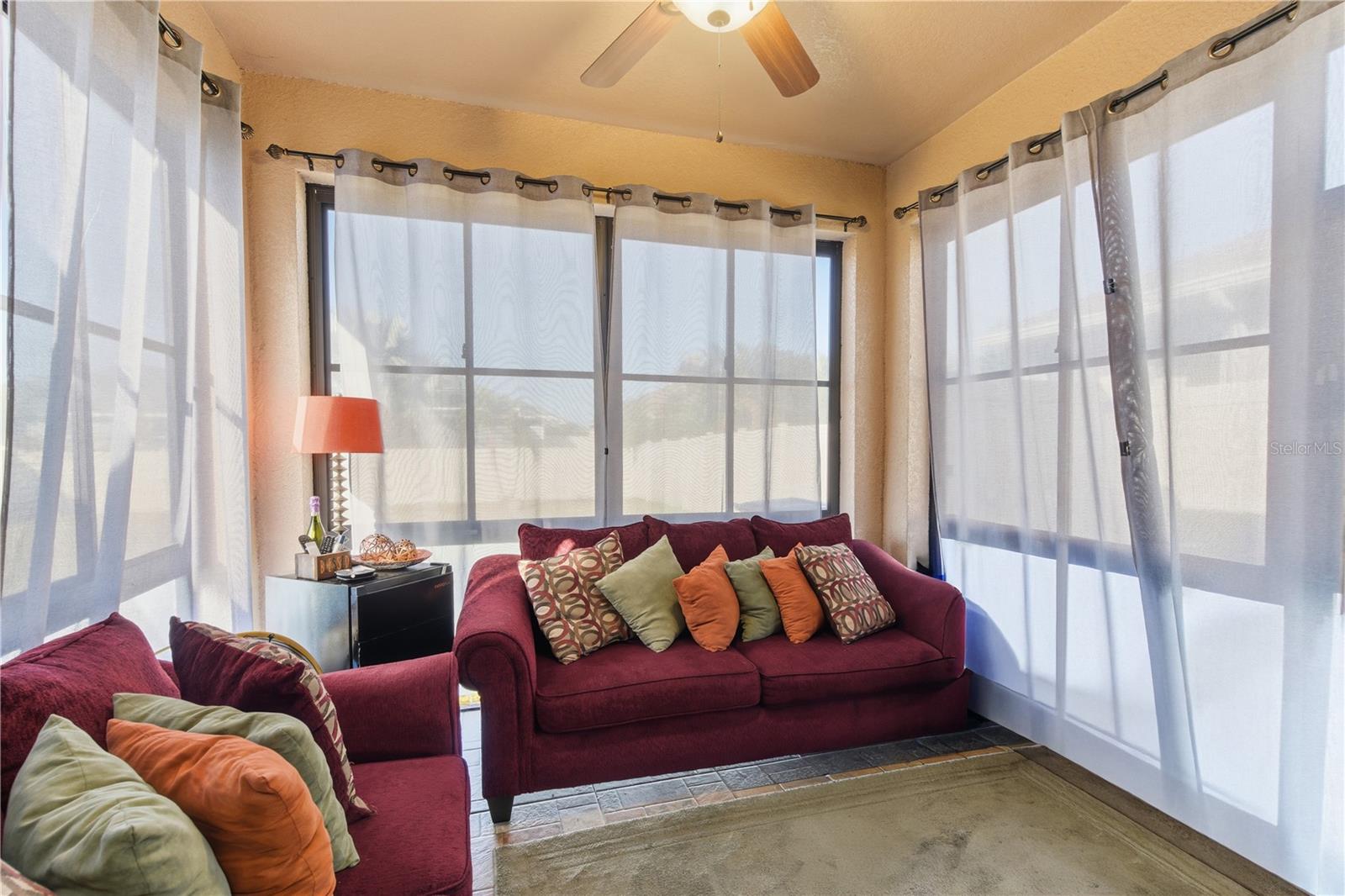 Image 22 of 32 For 10848 79th Street E