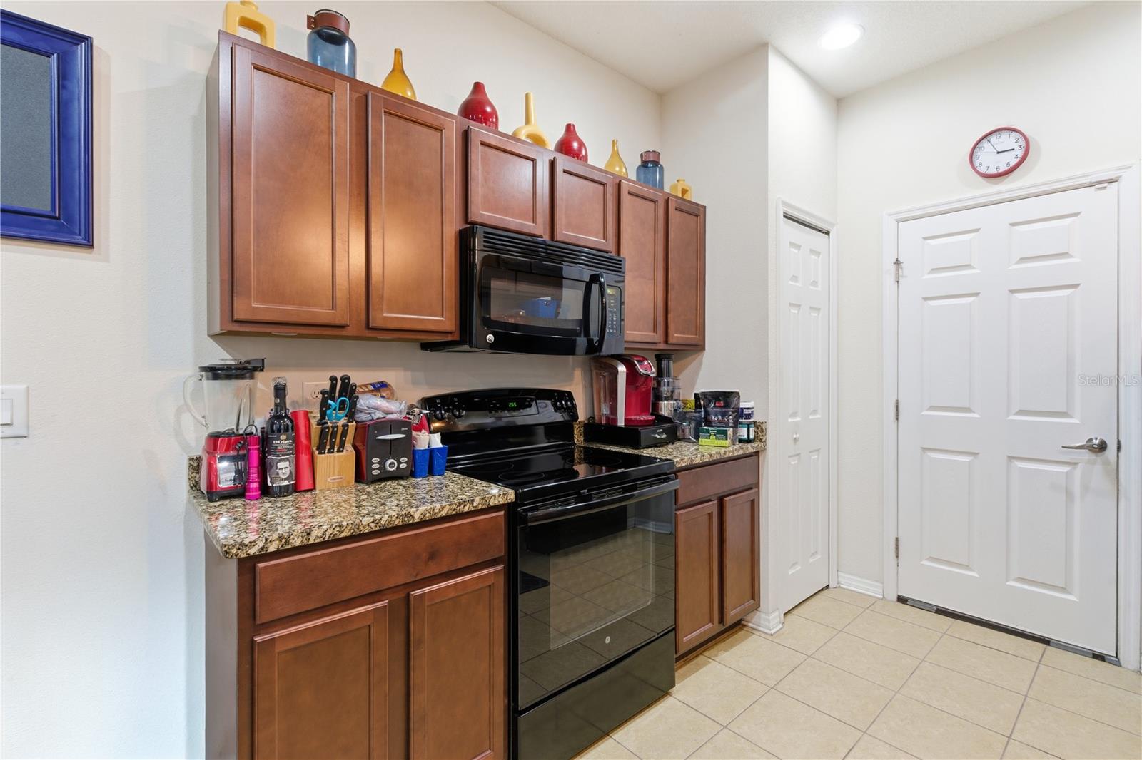 Image 23 of 32 For 10848 79th Street E