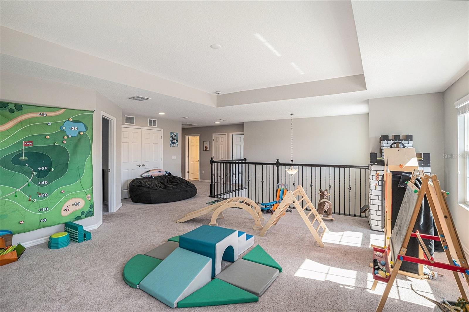 Image 16 of 36 For 13362 Sage Hollow Avenue