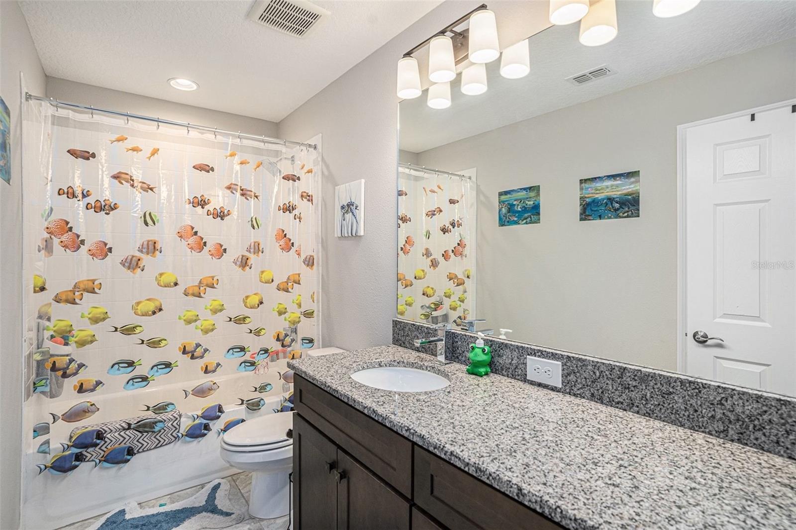 Image 25 of 36 For 13362 Sage Hollow Avenue